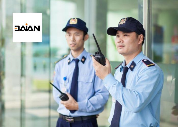 kiểm soát khách hàng ra vào công ty